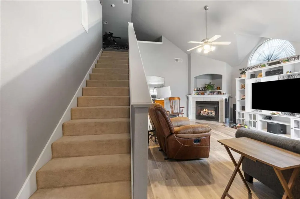 8517 E Madison Street Broken Arrow, OK 74014