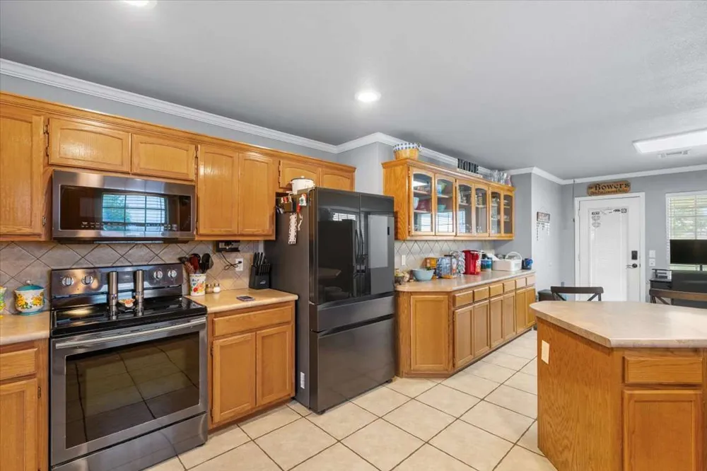 8517 E Madison Street Broken Arrow, OK 74014