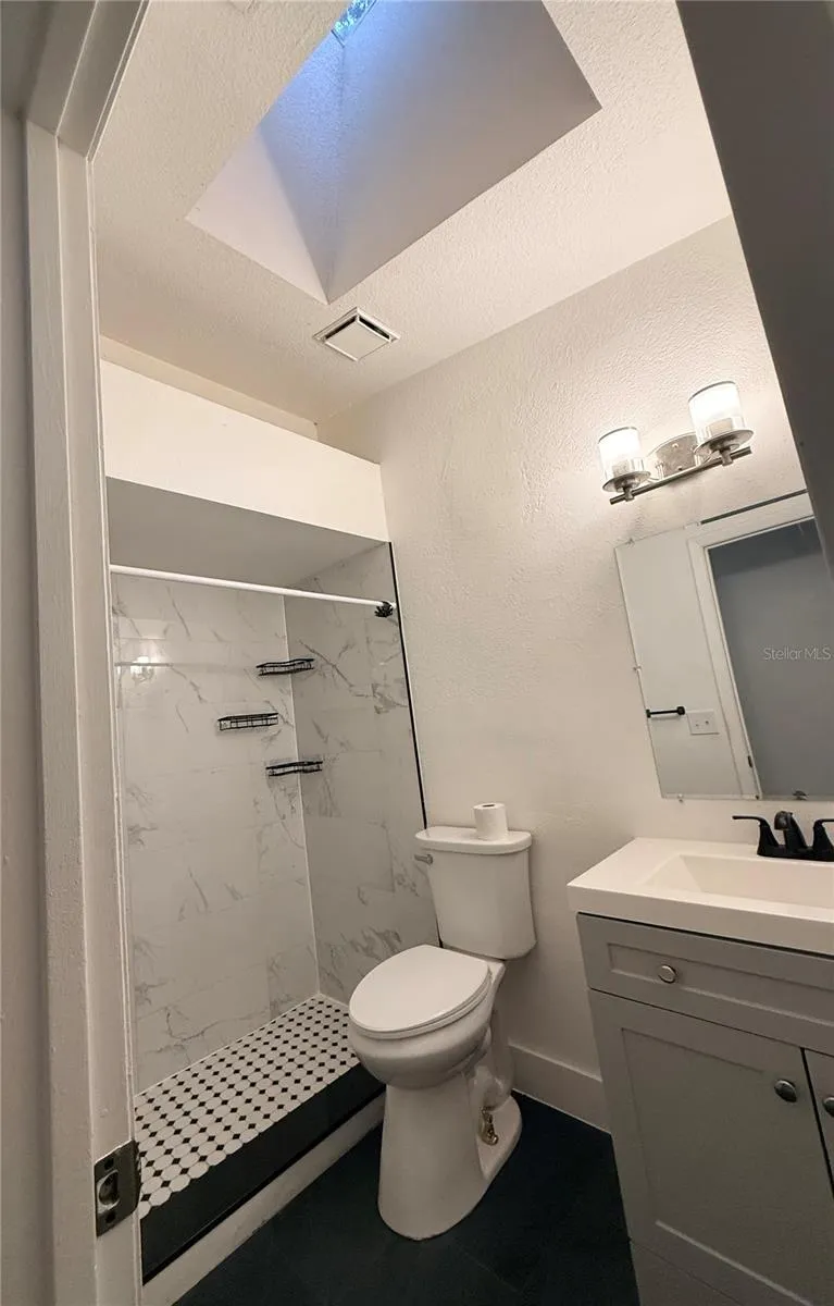 6508 CORAL COVE DRIVE Orlando, FL 32818