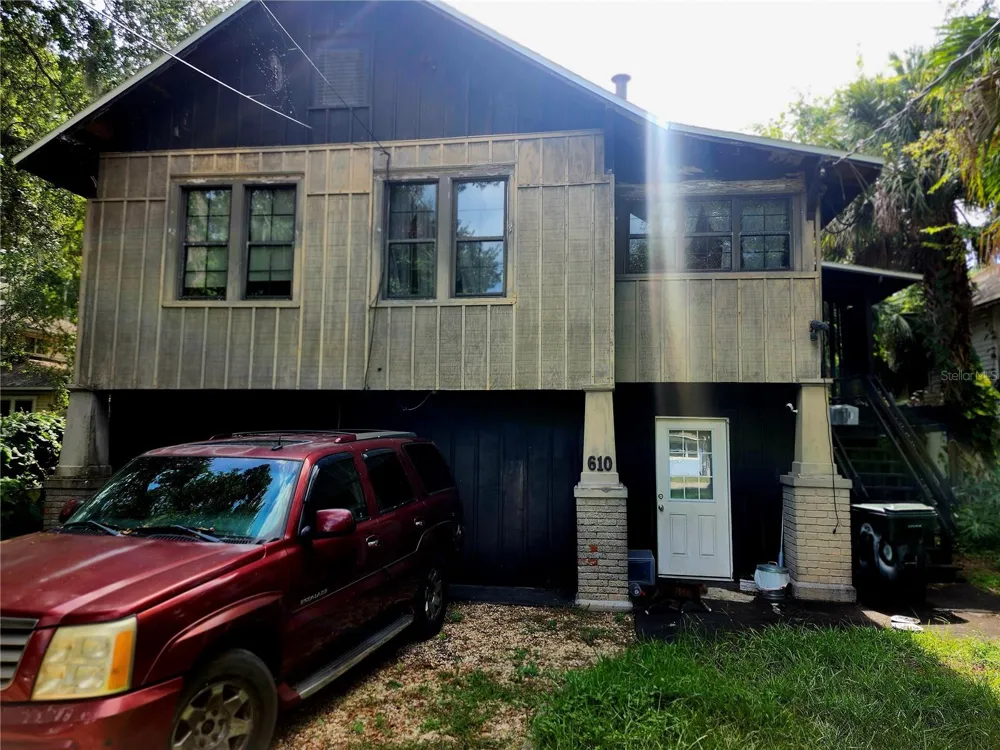 610 TANGLEWOOD STREET Daytona Beach, FL 32114