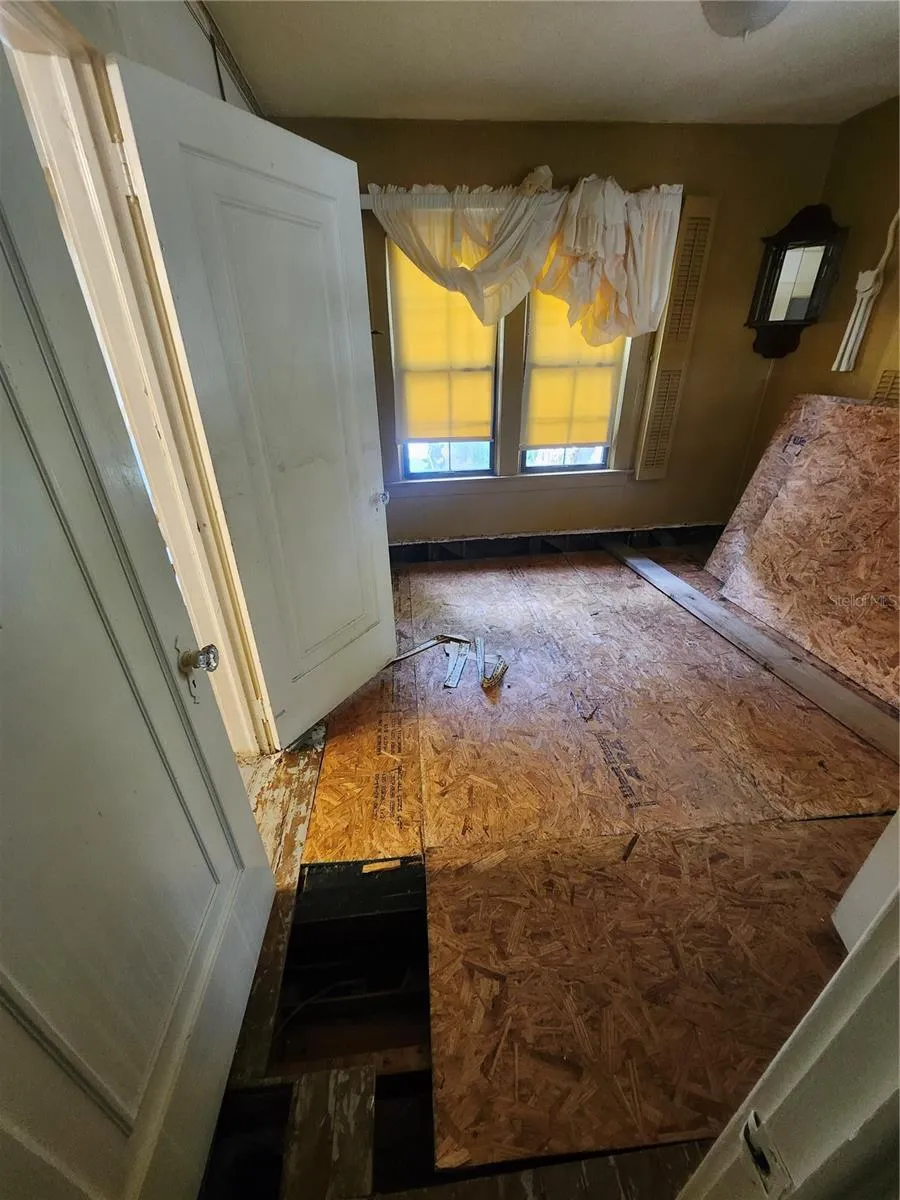 610 TANGLEWOOD STREET Daytona Beach, FL 32114