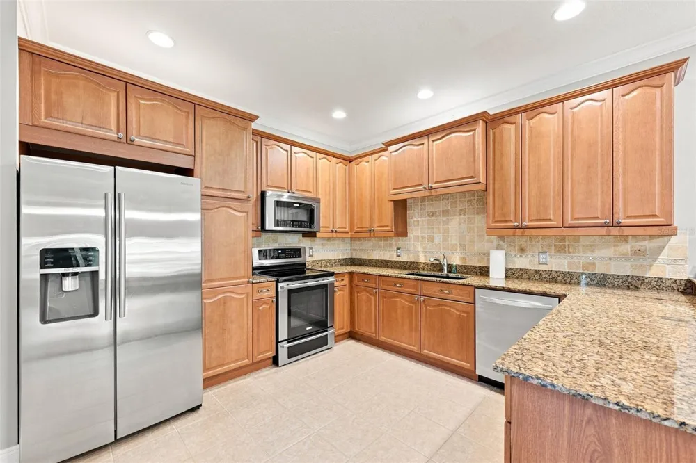 133 VALENCIA CIRCLE St Petersburg, FL 33716