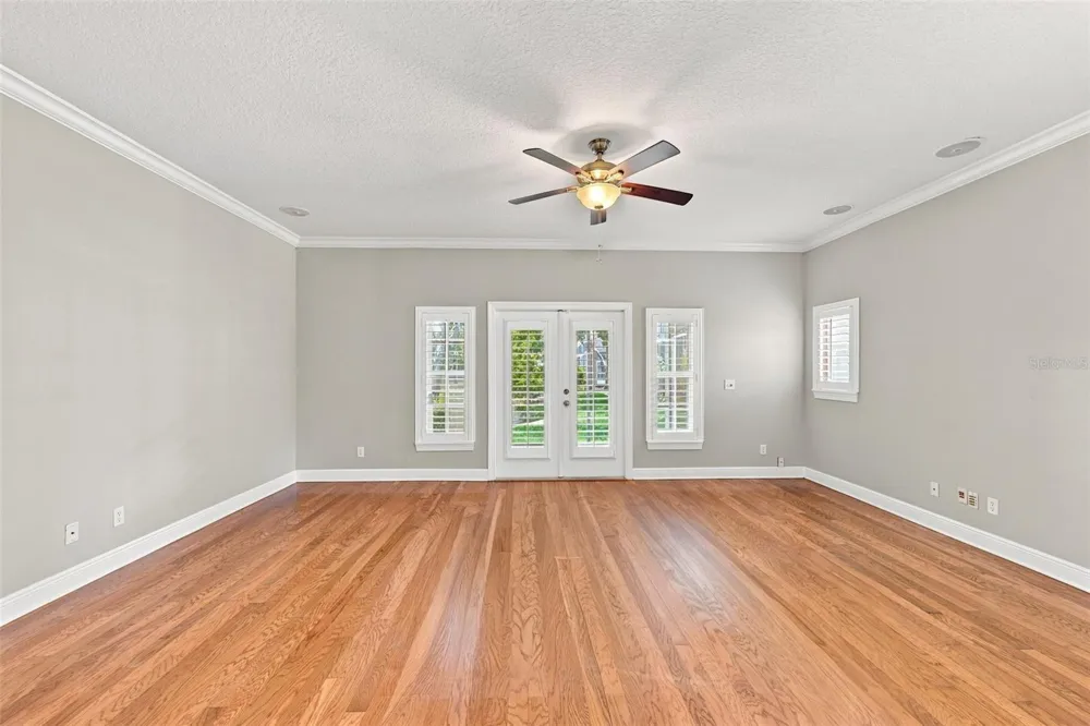 133 VALENCIA CIRCLE St Petersburg, FL 33716