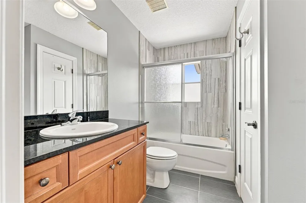 133 VALENCIA CIRCLE St Petersburg, FL 33716