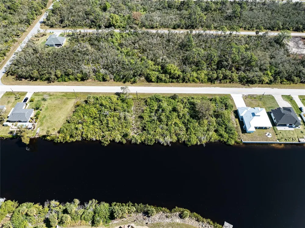 2190 CORNELIUS BOULEVARD Port Charlotte, FL 33953