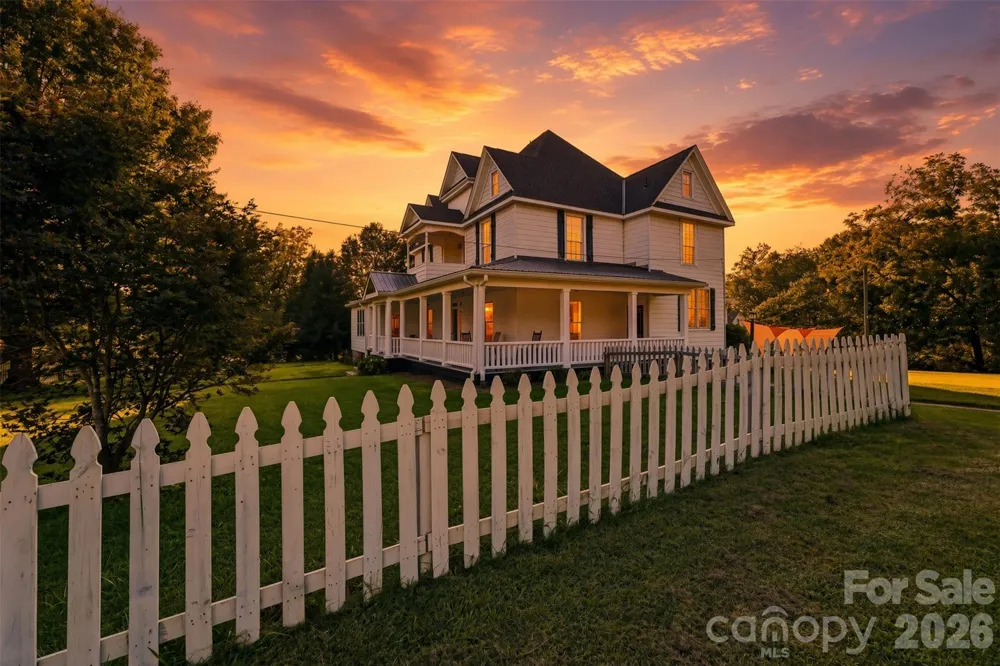 2386 Liledoun Road Taylorsville, NC 28681