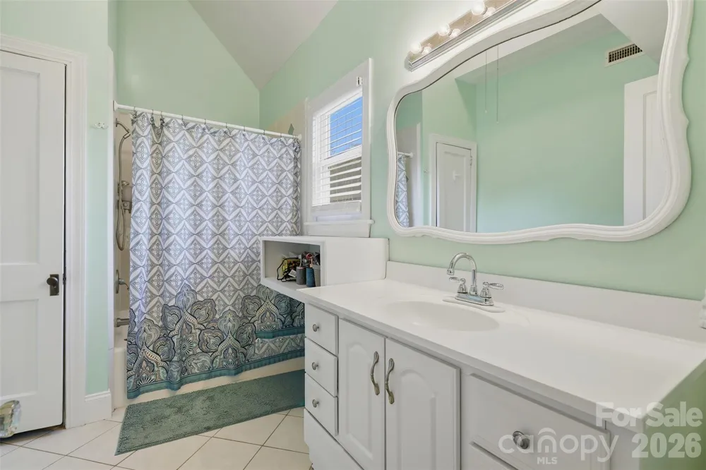 2386 Liledoun Road Taylorsville, NC 28681