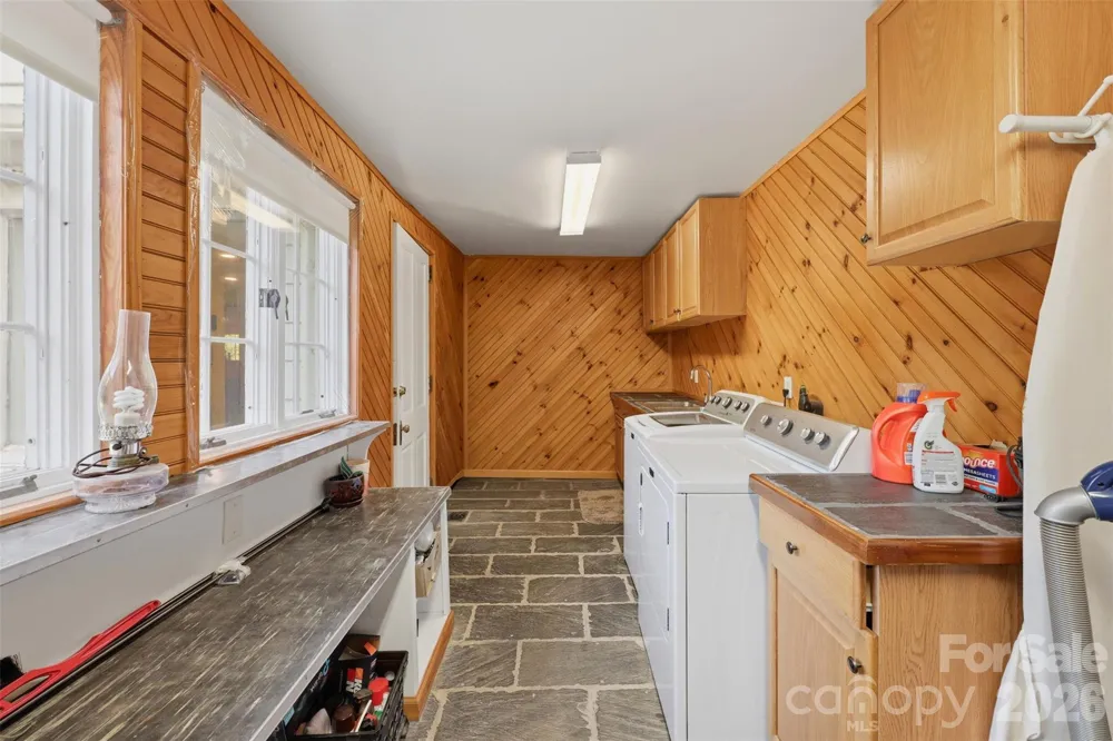 2386 Liledoun Road Taylorsville, NC 28681