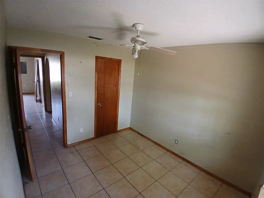 310 W 10th Street Los Fresnos, TX 78566
