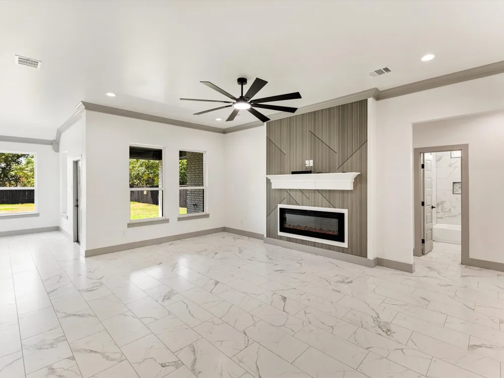 716 E Jefferson Street Waxahachie, TX 75165