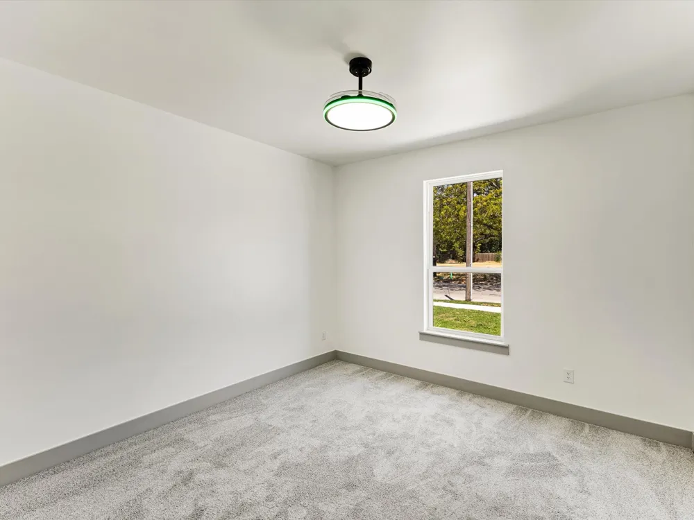 716 E Jefferson Street Waxahachie, TX 75165