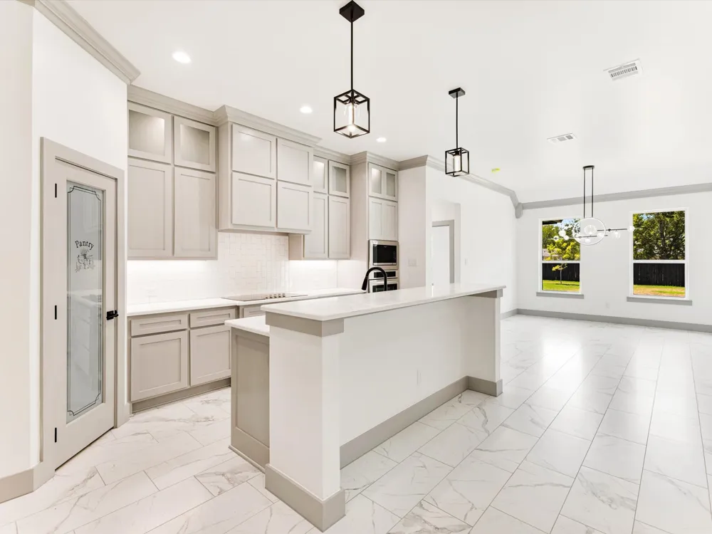 716 E Jefferson Street Waxahachie, TX 75165