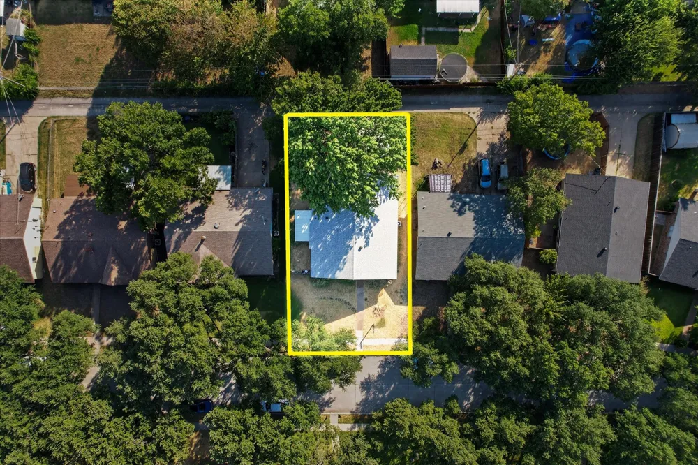 3125 Rainbow Drive Grand Prairie, TX 75052