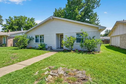 3125 Rainbow Drive