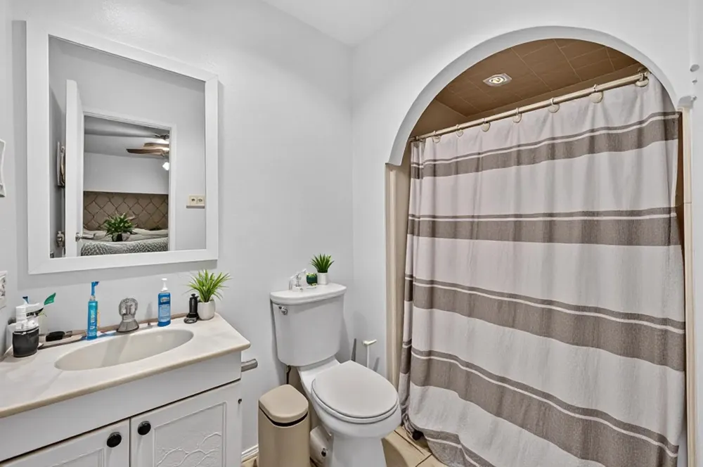 3125 Rainbow Drive Grand Prairie, TX 75052