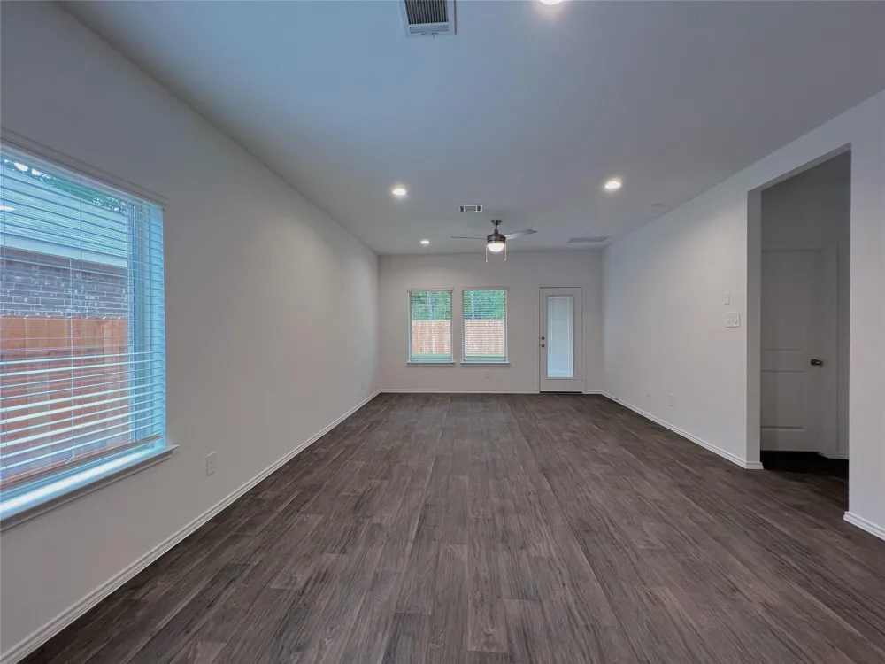 14927 Cypress Hollow Drive New Caney, TX 77357