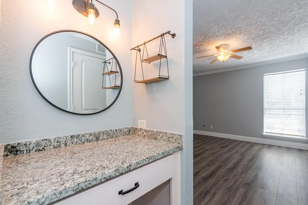 3919 Fairmont Parkway #238 Pasadena, TX 77504