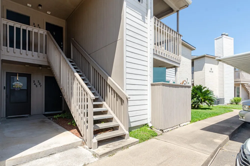 3919 Fairmont Parkway #238 Pasadena, TX 77504