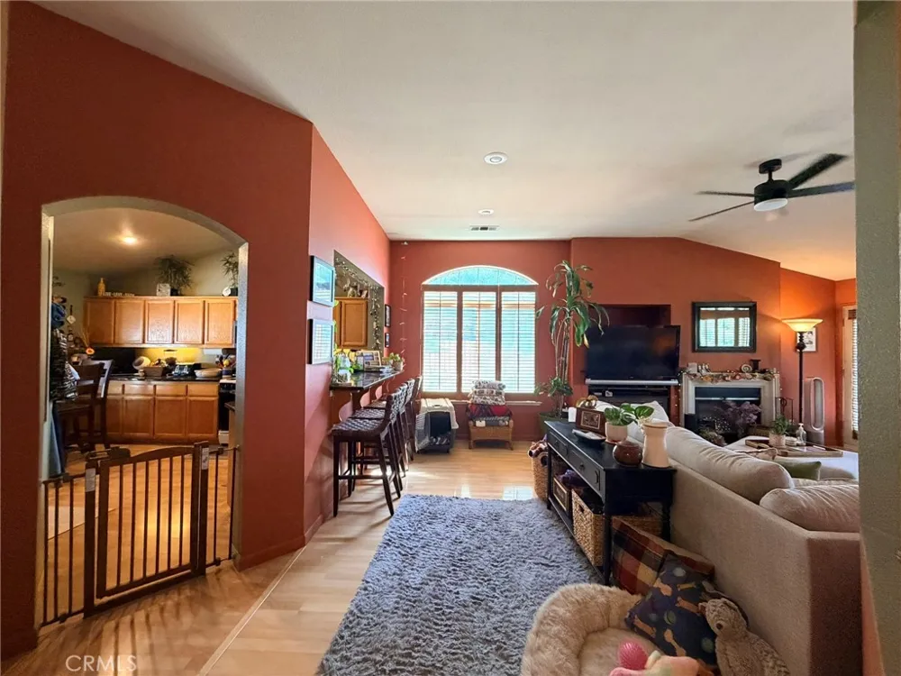 1940 Silverado Merced, CA 95340