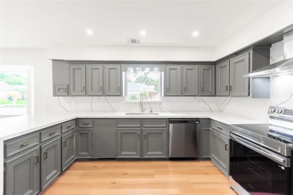 15202 La Paloma Drive Houston, TX 77083