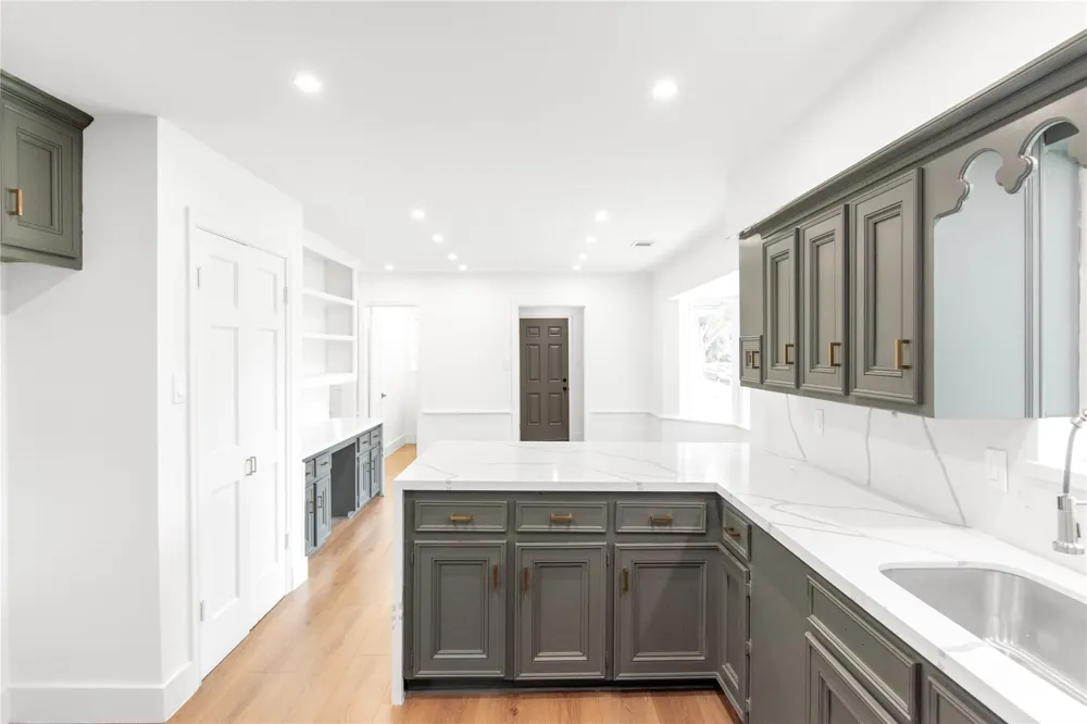 15202 La Paloma Drive Houston, TX 77083
