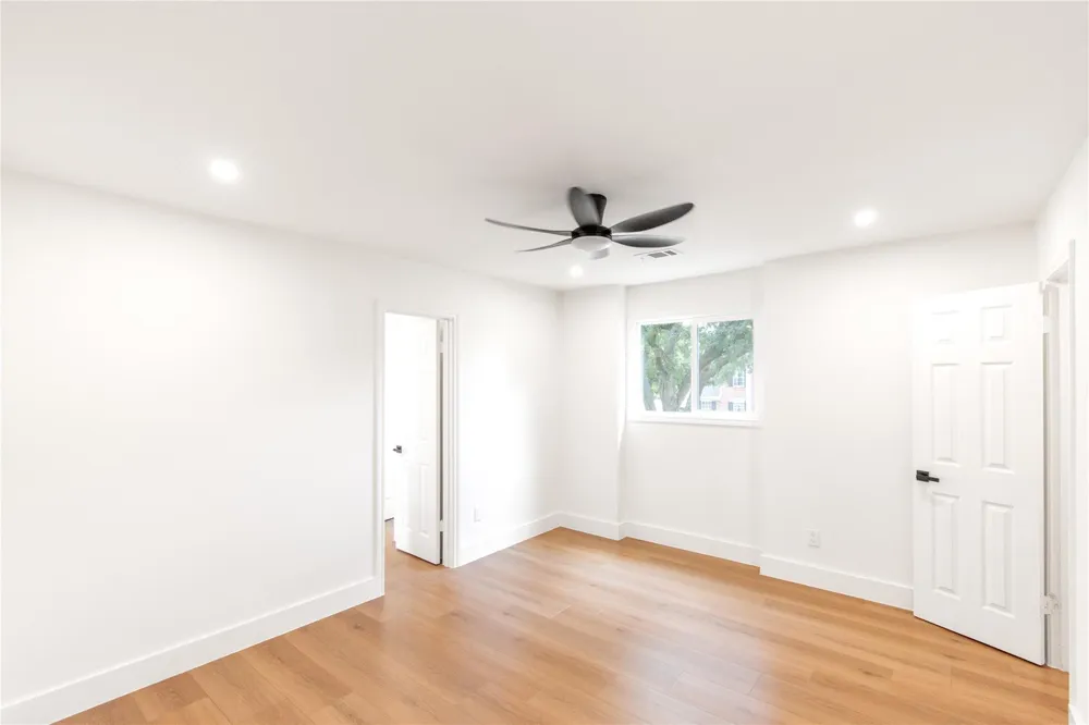 15202 La Paloma Drive Houston, TX 77083