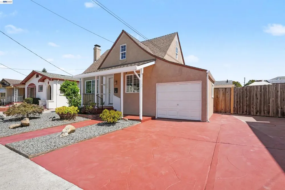 592 Lewis Ave San Leandro, CA 94577