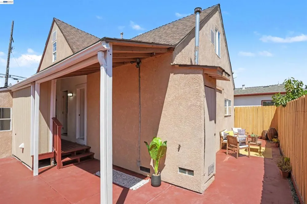 592 Lewis Ave San Leandro, CA 94577