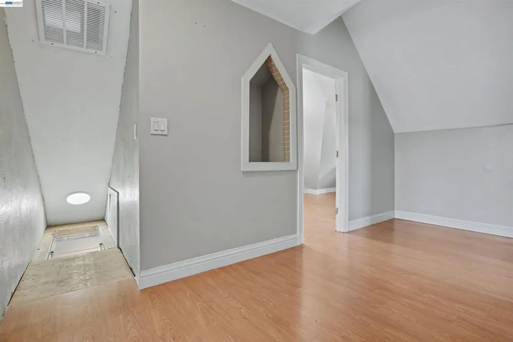 592 Lewis Ave San Leandro, CA 94577