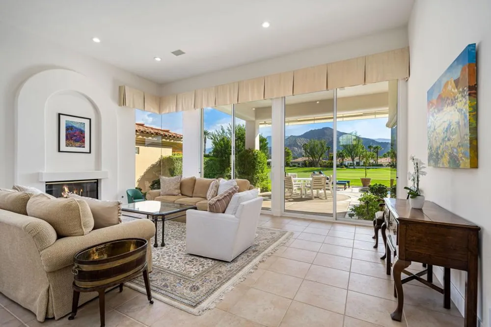 51005 Mandarina La Quinta, CA 92253