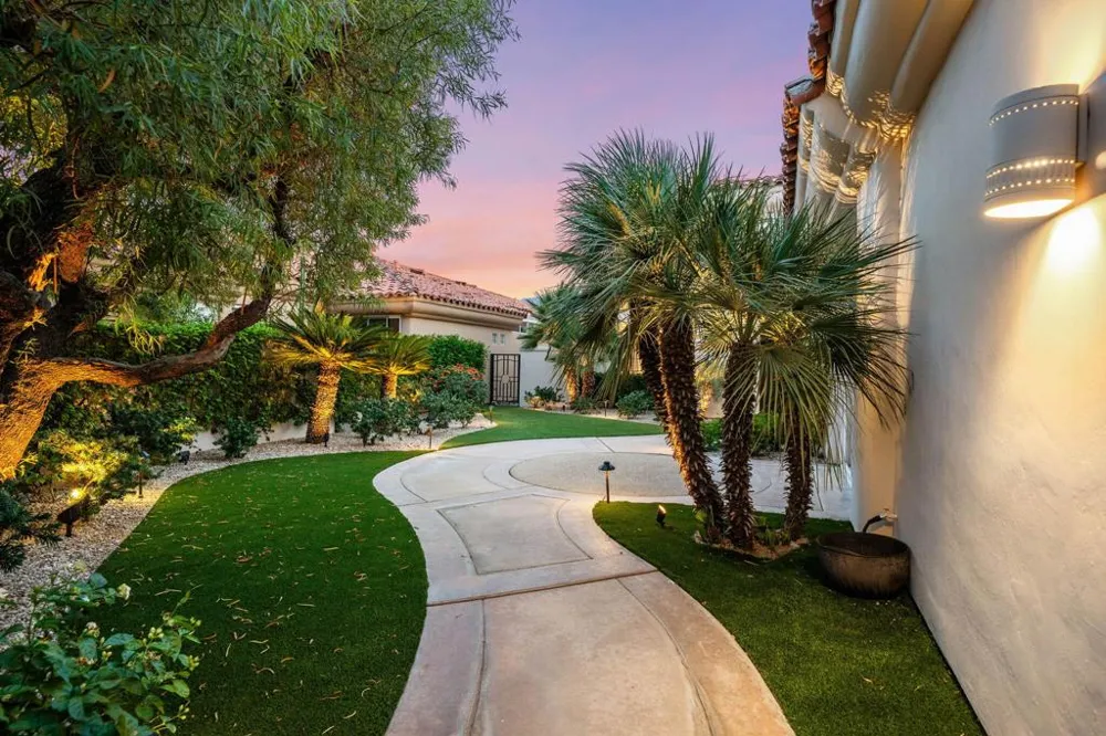 51005 Mandarina La Quinta, CA 92253
