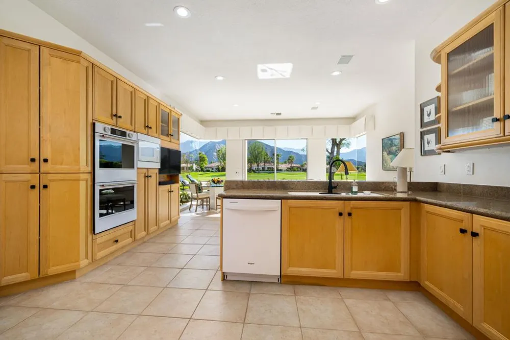 51005 Mandarina La Quinta, CA 92253