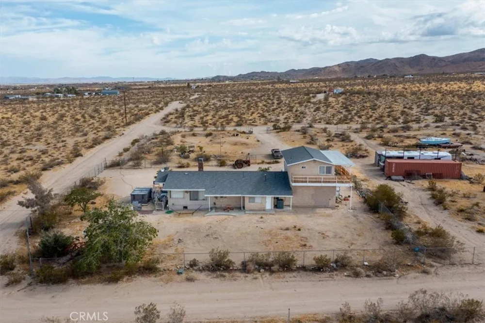 55576 Valley View Road Landers, CA 92285