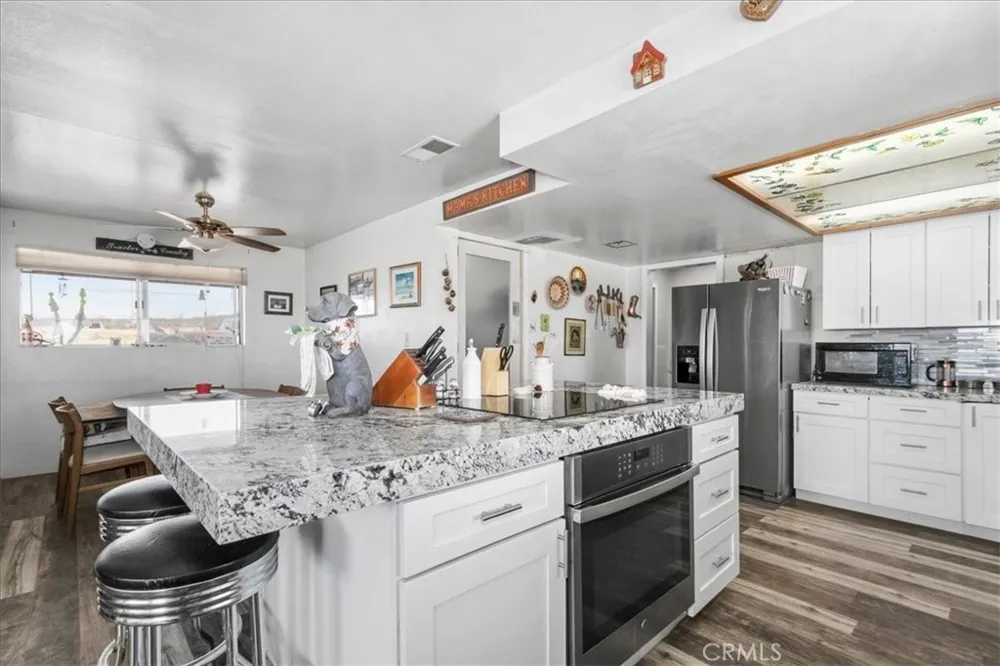 55576 Valley View Road Landers, CA 92285
