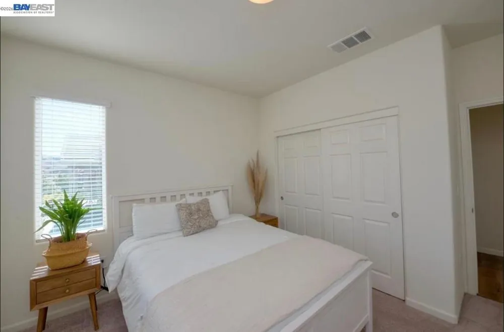 21236 Grapevine Dr Patterson, CA 95363