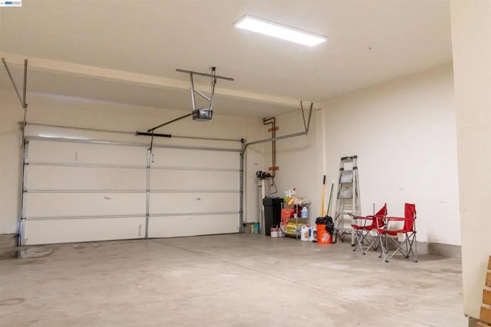 21236 Grapevine Dr Patterson, CA 95363