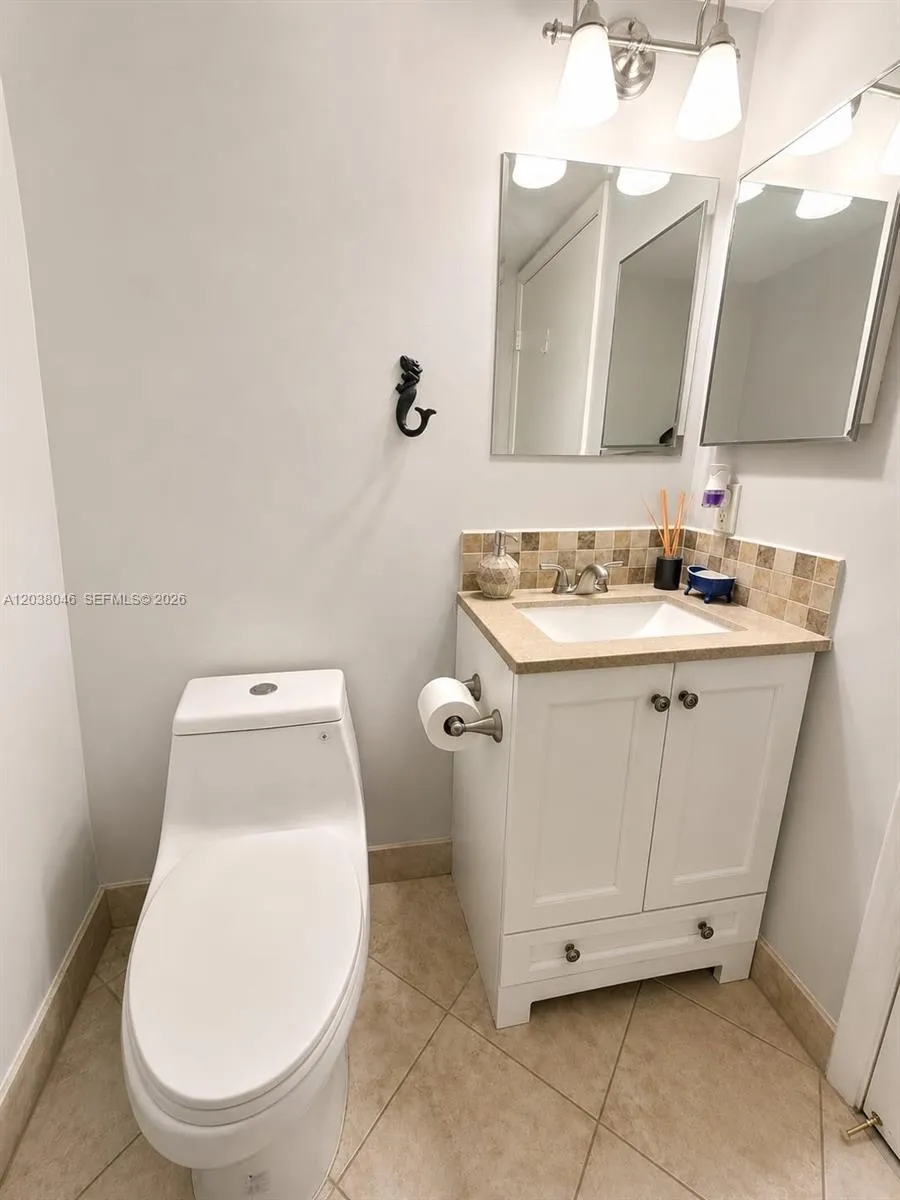 13870 Magnolia Ct Davie, FL 33325