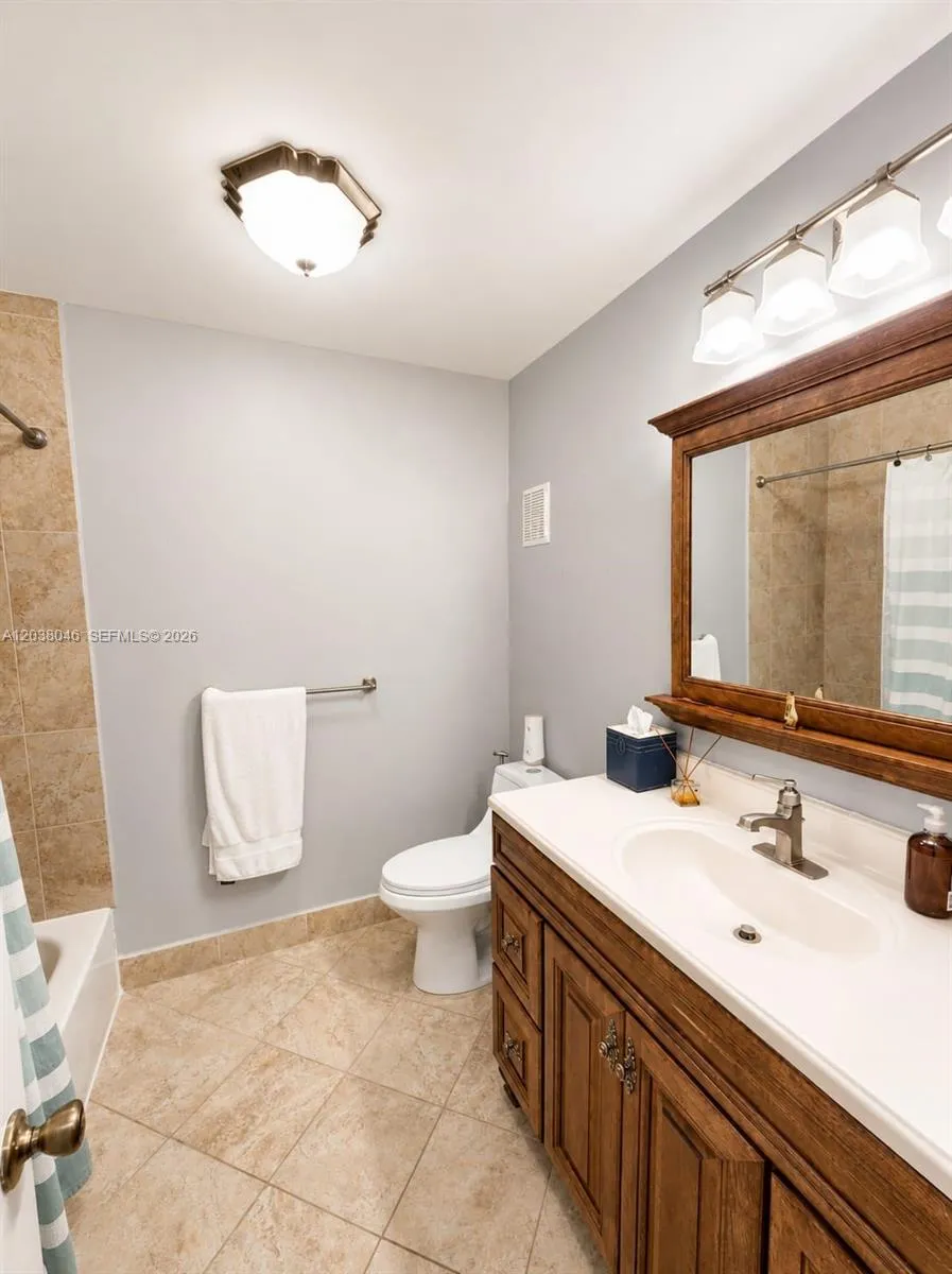 13870 Magnolia Ct Davie, FL 33325
