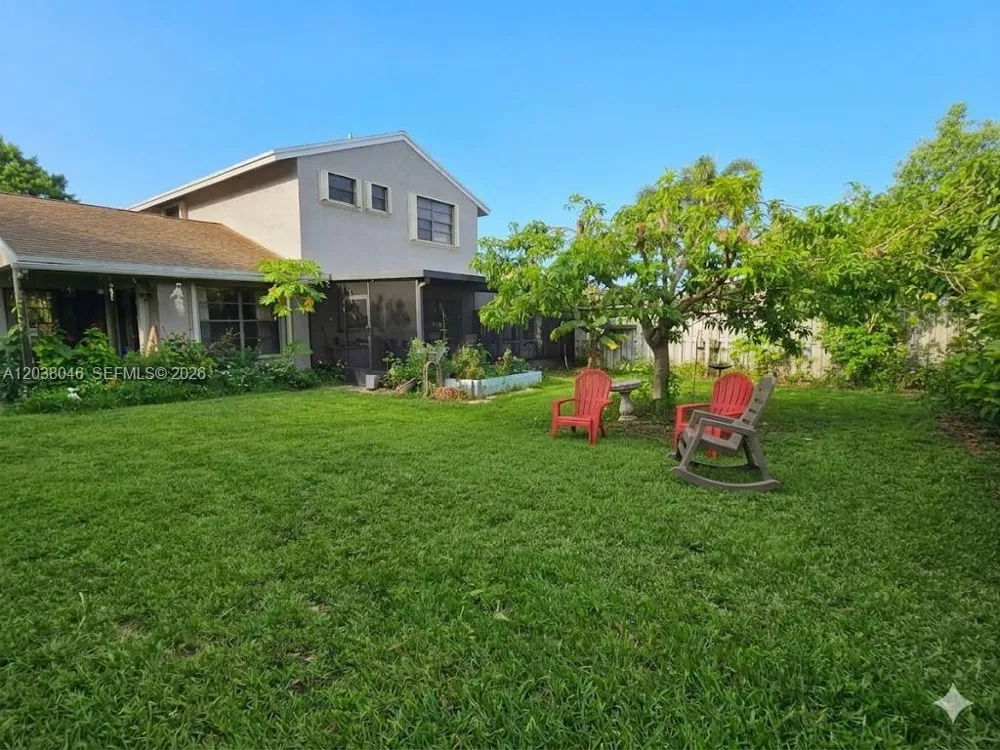 13870 Magnolia Ct Davie, FL 33325
