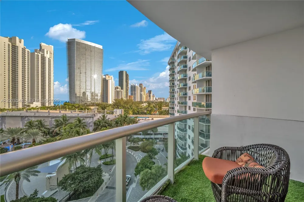19370 Collins Ave #919 Sunny Isles Beach, FL 33160