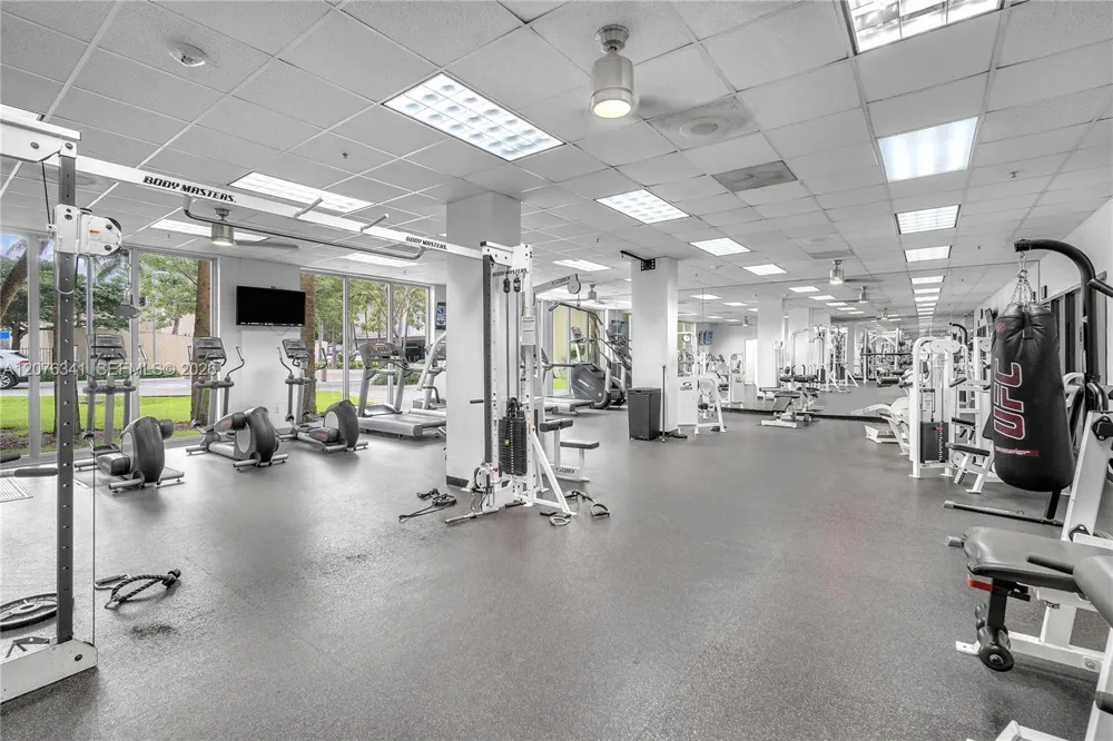 19370 Collins Ave #919 Sunny Isles Beach, FL 33160