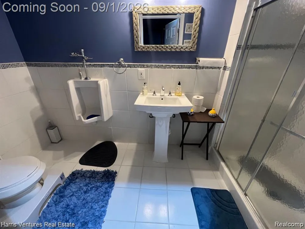 31271 Lavender Drive Rockwood City, MI 48173