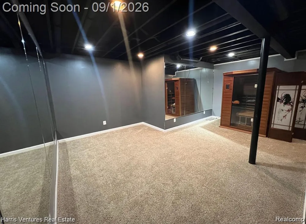 31271 Lavender Drive Rockwood City, MI 48173