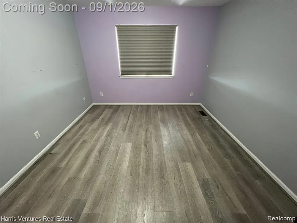 31271 Lavender Drive Rockwood City, MI 48173