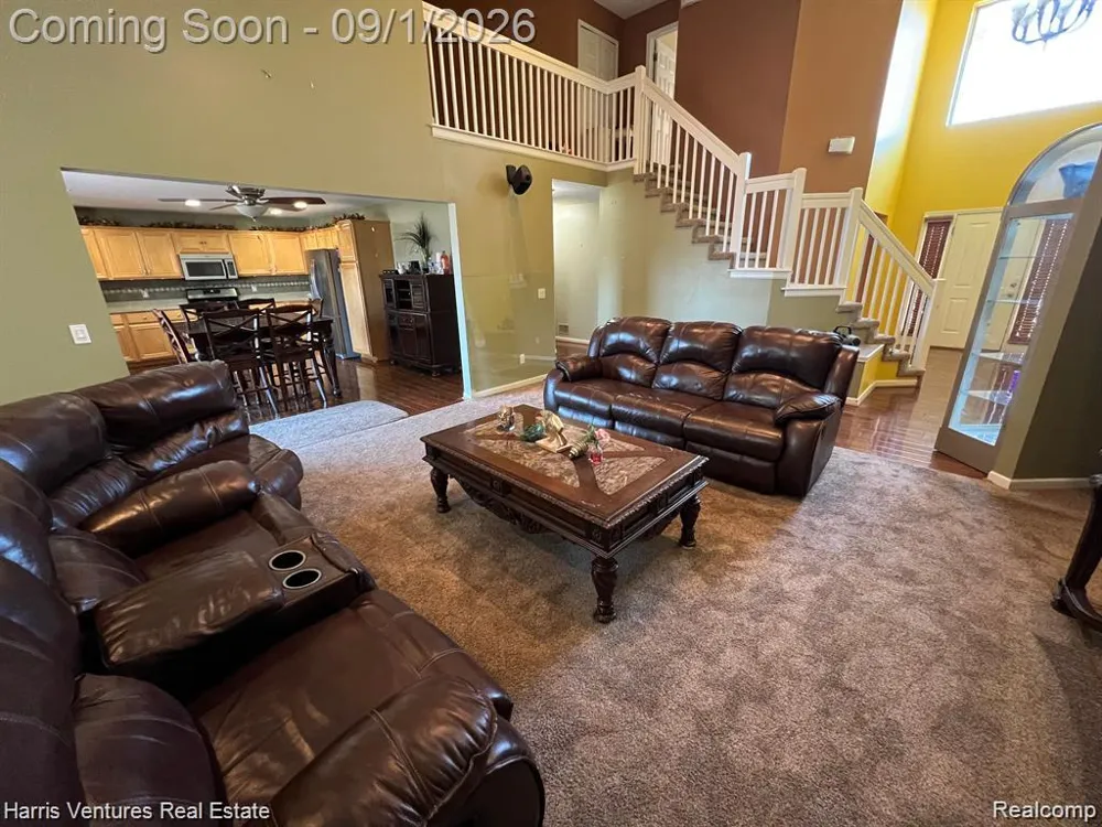 31271 Lavender Drive Rockwood City, MI 48173