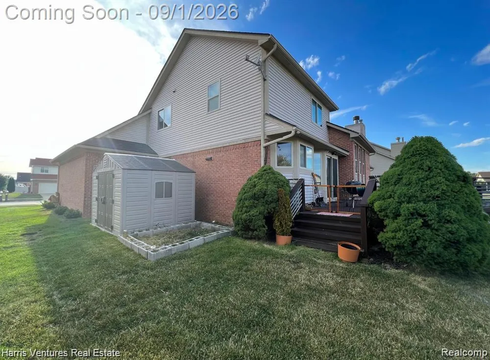 31271 Lavender Drive Rockwood City, MI 48173