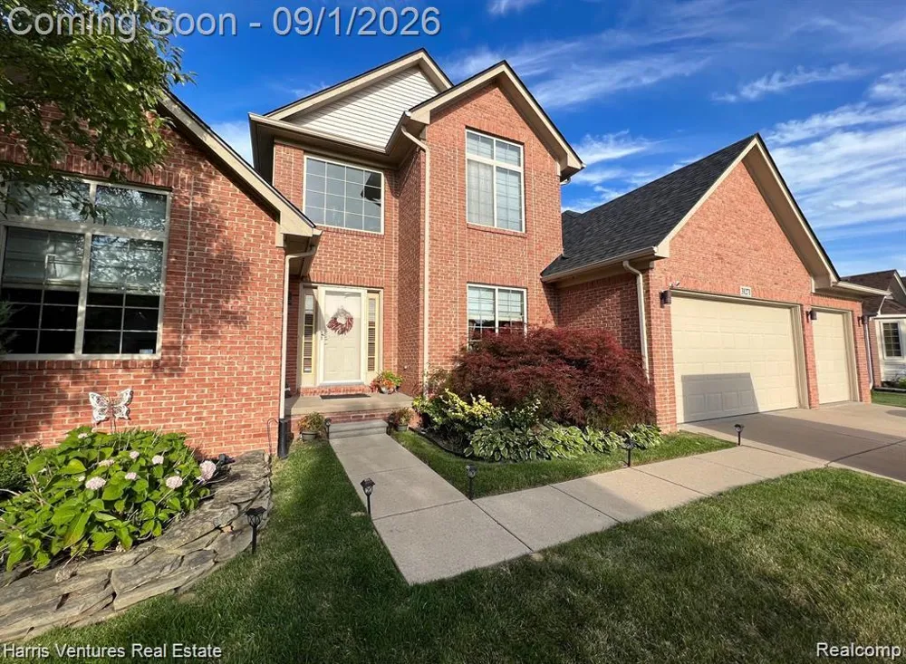 31271 Lavender Drive Rockwood City, MI 48173