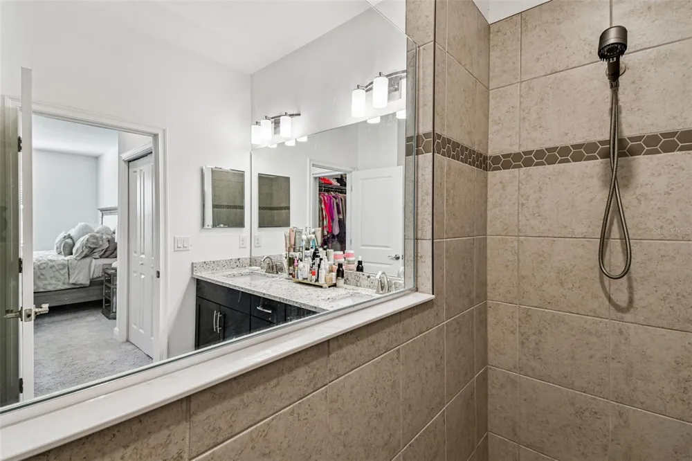 1039 DAVIS HEATHER CIRCLE Seffner, FL 33584