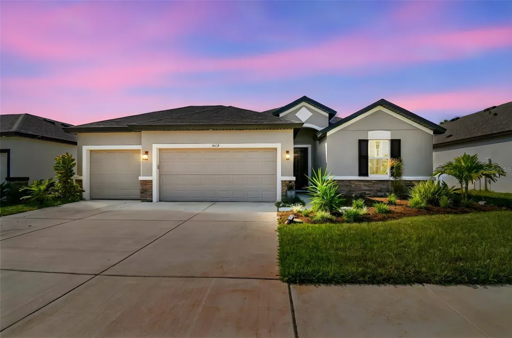 1039 DAVIS HEATHER CIRCLE Seffner, FL 33584