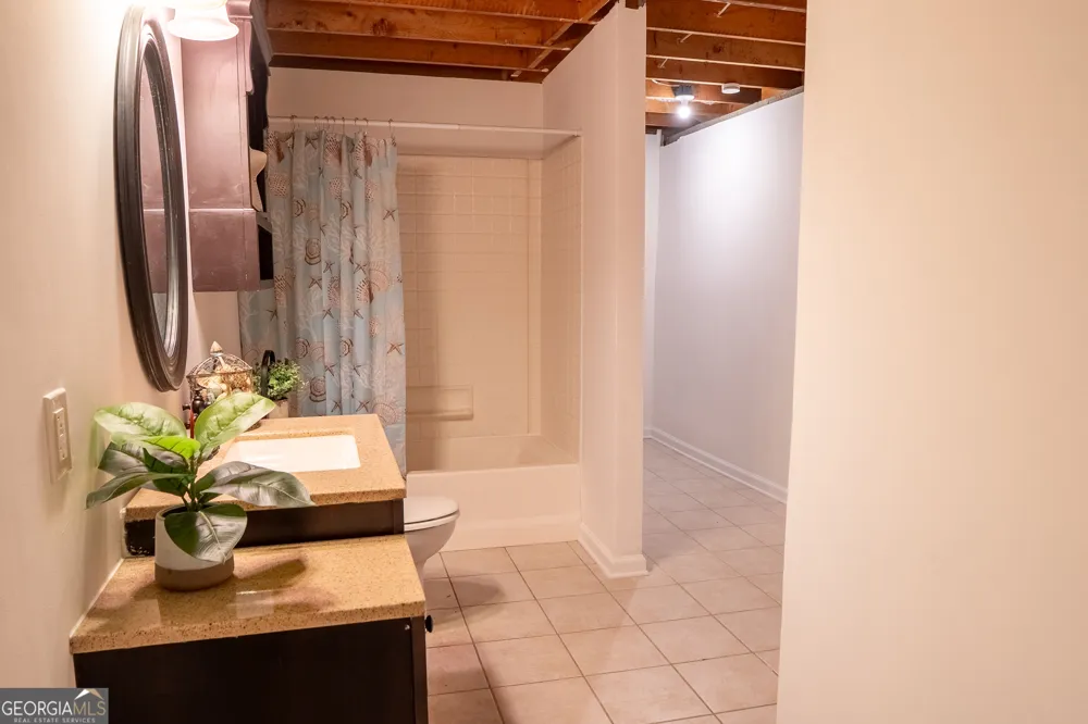 3882 Centre CT Peachtree Corners, GA 30092